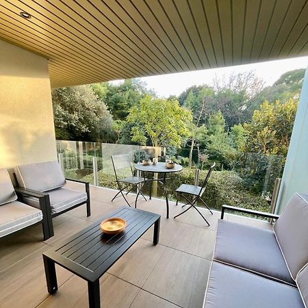 Oxford 1 Bedroom Apartment In A Brand New Building With A Pool Cannes Esterno foto