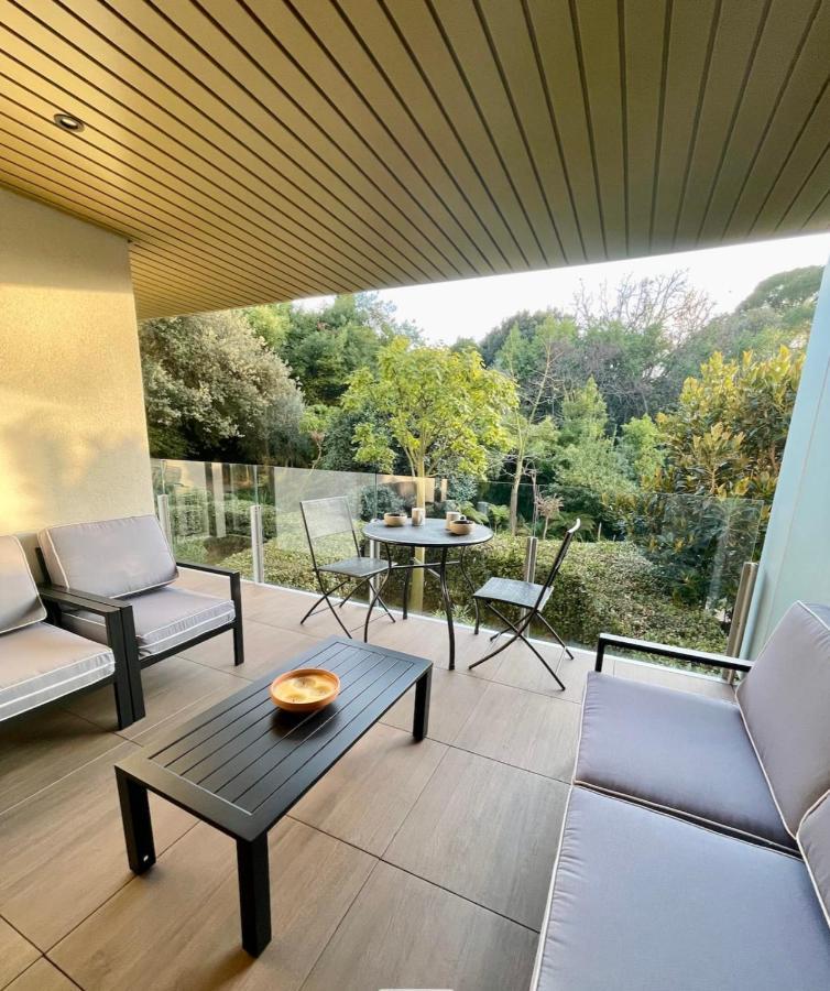 Oxford 1 Bedroom Apartment In A Brand New Building With A Pool Cannes Esterno foto